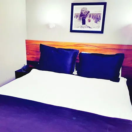 Inn 14 Hostel-3